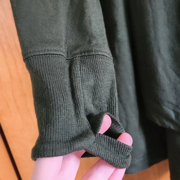 Athleta Olive Green Pranayama Restore Wrap Size 1X - Picture 6 of 10